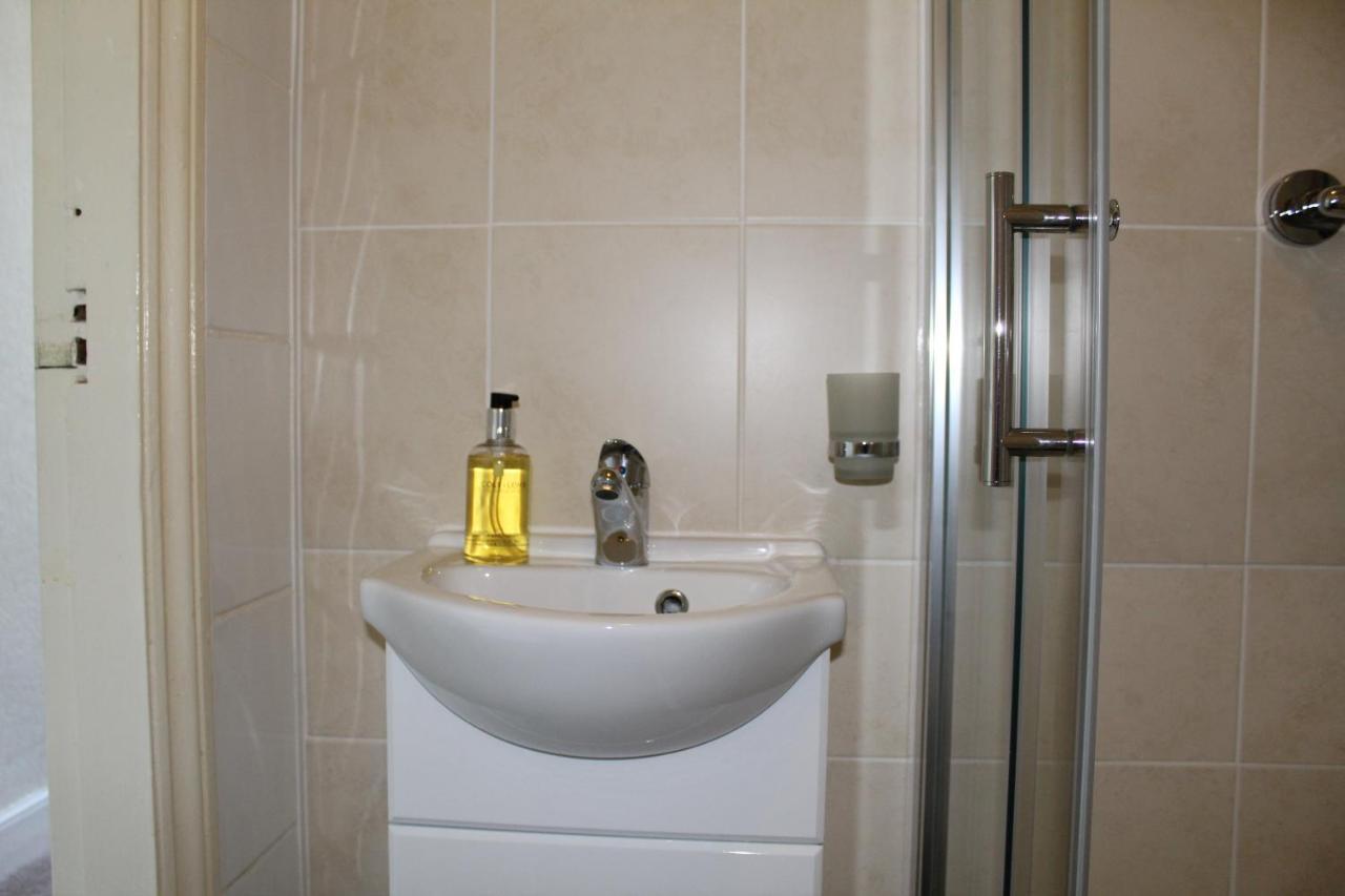 The Bay House Lake View Guest House - Adults Only Bowness-on-Windermere Bagian luar foto