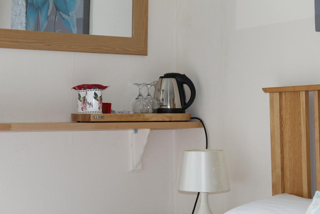 The Bay House Lake View Guest House - Adults Only Bowness-on-Windermere Ruang foto