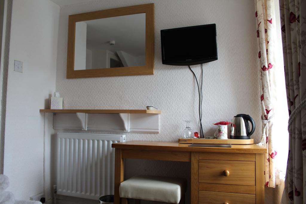 The Bay House Lake View Guest House - Adults Only Bowness-on-Windermere Bagian luar foto